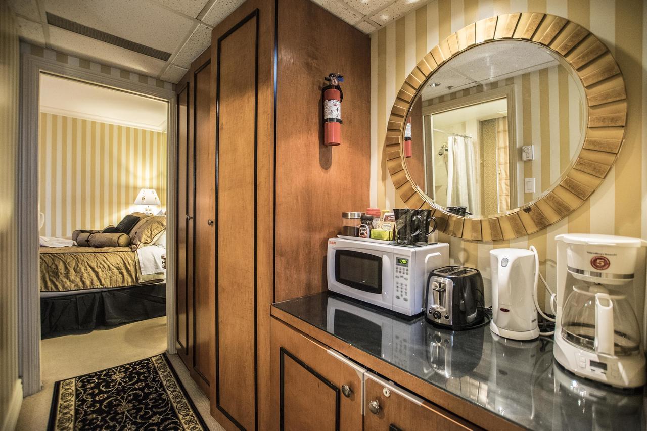 Boutique Suites - Ванкувер Екстер'єр фото